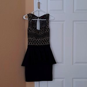 2b bebe black dress size small
